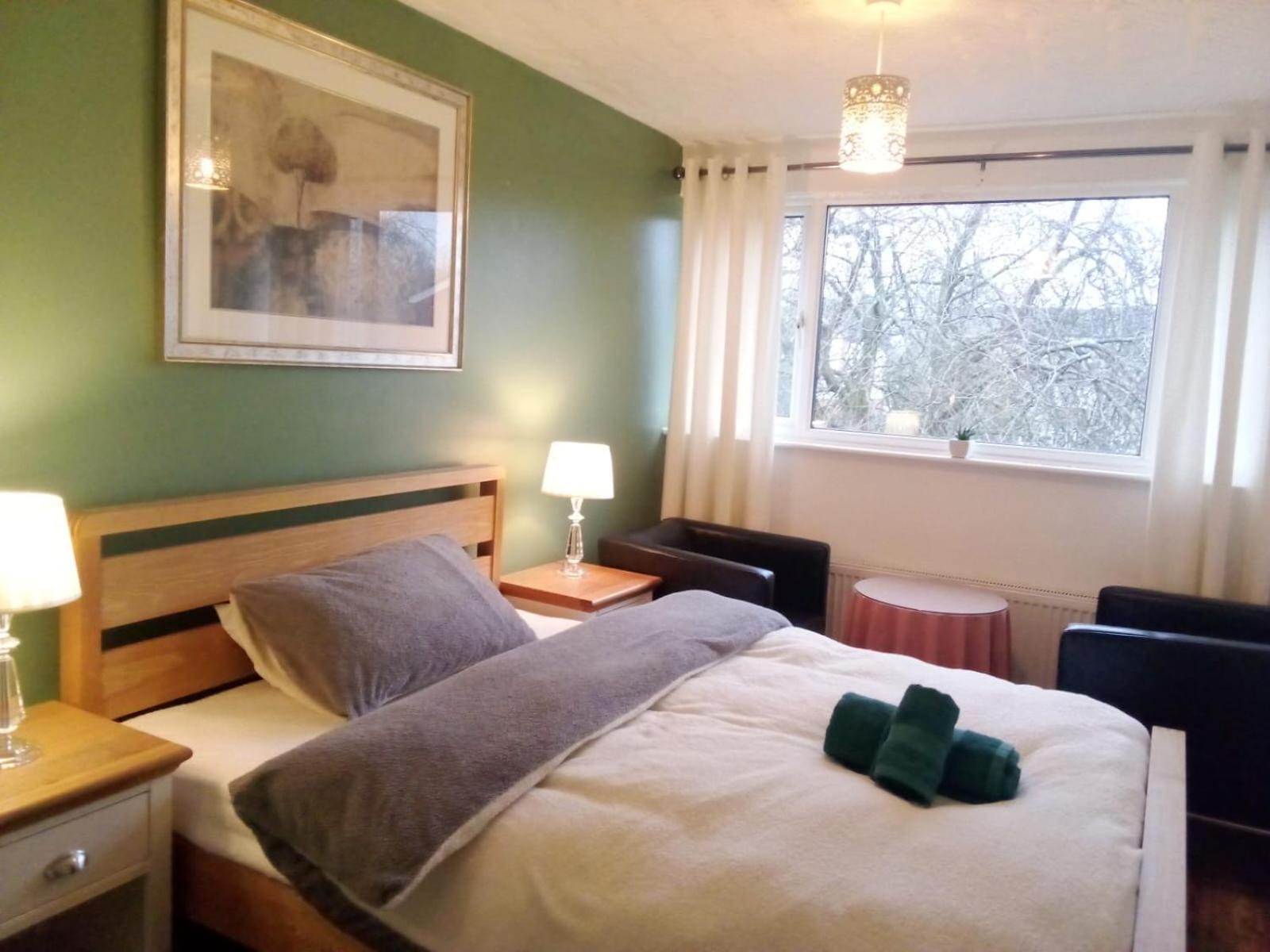 1 Luxurious Double Bedroom With Private Shower Reading Exterior foto